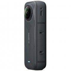 Экшн-камера Insta360 X5