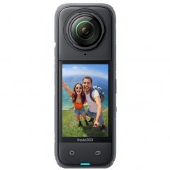 Экшн-камера Insta360 X4